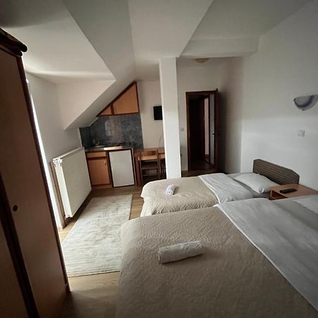Hotel Lovac Žabljak Extérieur photo