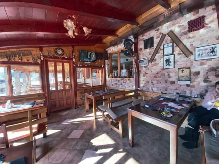 Hotel Lovac Žabljak Extérieur photo
