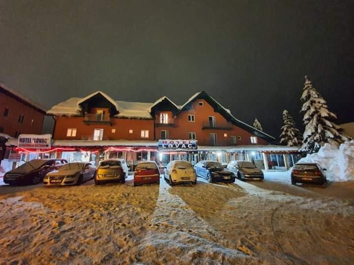 Hotel Lovac Žabljak Extérieur photo