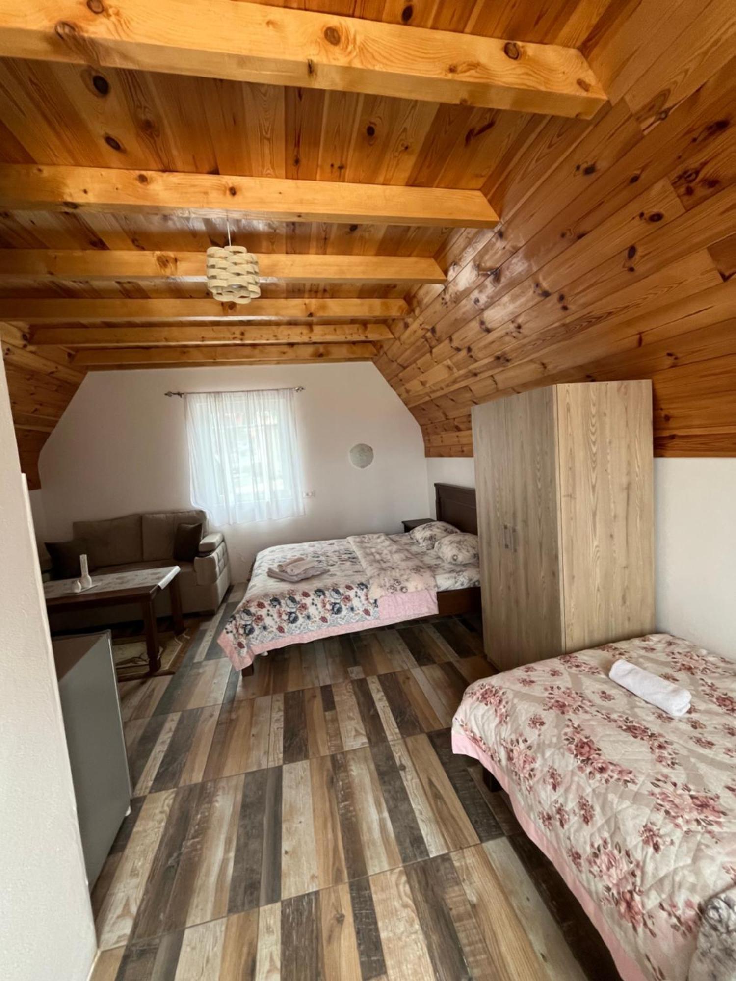 Hotel Lovac Žabljak Extérieur photo